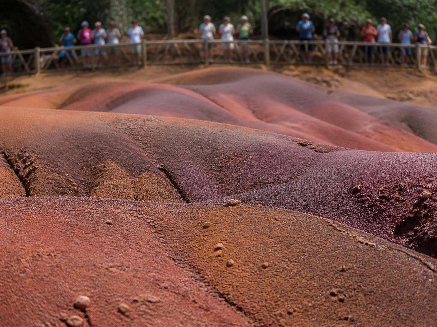 Chamarel 7 Coloured Earth & waterfall